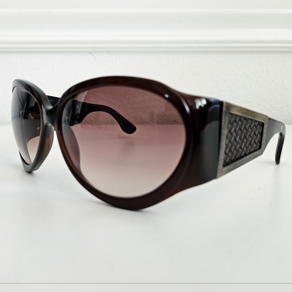 Bottega Veneta Brown Intrecciato Gradient Sunglasses - Picture 2 of 11